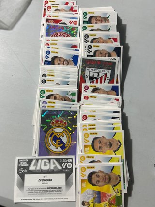 Colección Cromos Liga Este 2025-26