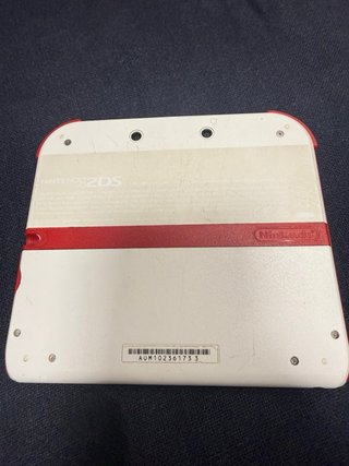 Nintendo 2DS Bianca e Rossa