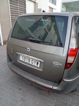 Lancia Phedra 2006