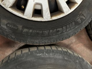 Rueda Michelin 185/65/15+ llanta