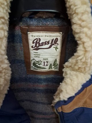 Chaleco acolchado Bass Pro Shops talla 12