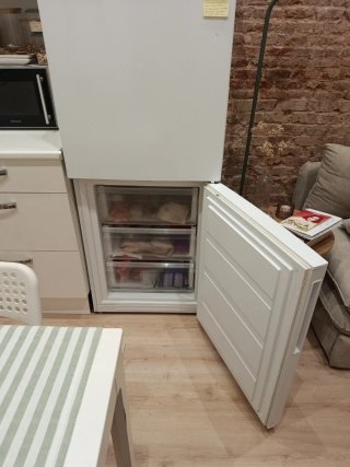 Frigorífico Edesa 180x60cm