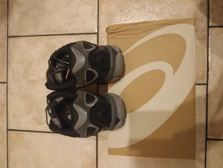 Scarpe Asics uomo nere e grigie
