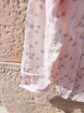 Blusa estampada vilanos algodón. Talla S