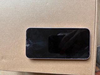 iPhone 13 mini schermo rotto - parti originali