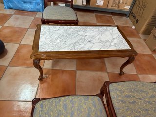 Lote 6 sillas + mesa té mármol