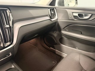 Volvo V60 B4 Momentum Pro Automático Diesel 197Cv