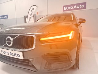 Volvo V60 B4 Momentum Pro Automático Diesel 197Cv