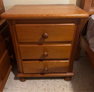Dormitorio Madera Maciza.