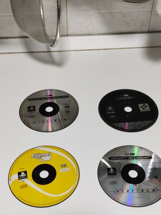 Lotto 22 Giochi PS1 Solo Dischi