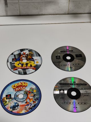 Lotto 22 Giochi PS1 Solo Dischi