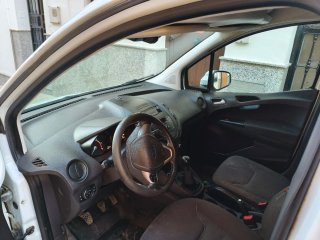 Ford Transit Courier 2017