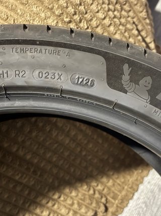 Neumáticos MICHELIN E.PRIMACY 2 225/45 R19