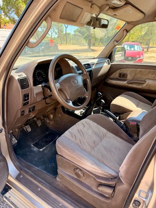 Toyota Land Cruiser 90 2002