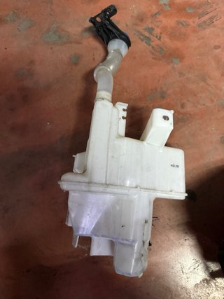 Botella limpia parabrisas Mazda CX5