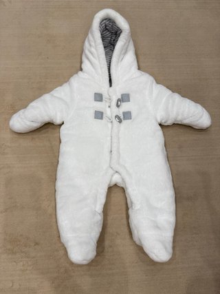 Ropa de bebe de marca.