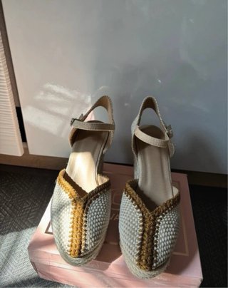 Cuñas esparto beige y marrón talla 38
