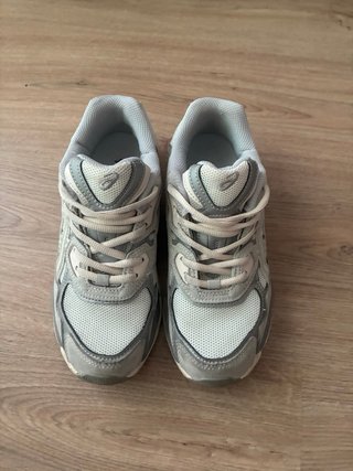 Scarpe Sportive Asics Gel Grigio/Bianco