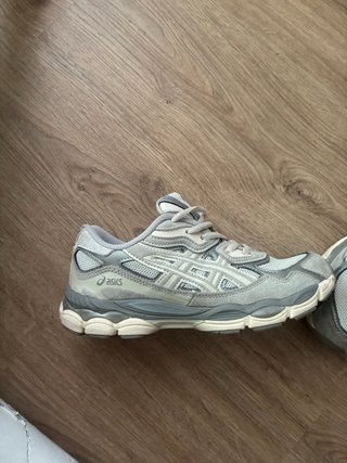 Scarpe Sportive Asics Gel Grigio/Bianco