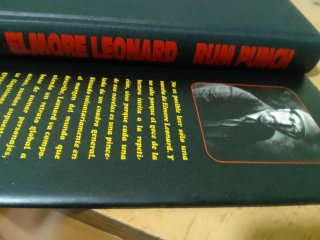 Jackie Brown (Elmore Leonard, novela policíaca)