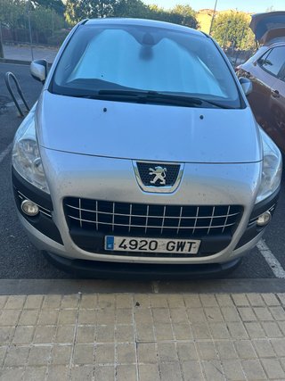 Peugeot 3008 2010
