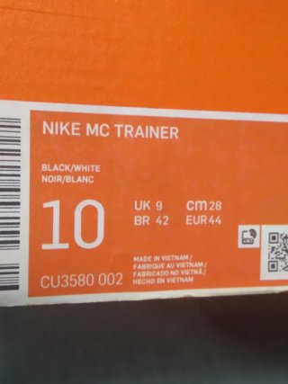 Scarpe Nike in pelle rosse e bianche