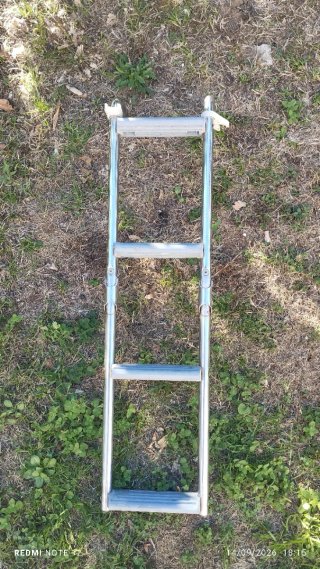 Escalera de barco plegable
