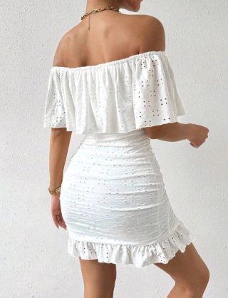 Vestido blanco mini con volantes