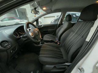 Opel Corsa 2010