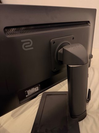 PC Gaming+monitor I9 9900KF, RTX 2060, 16GBram