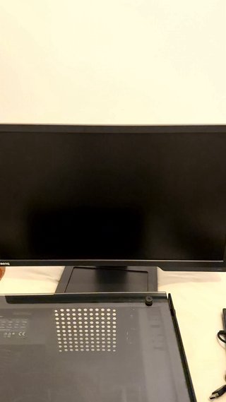 PC Gaming+monitor I9 9900KF, RTX 2060, 16GBram