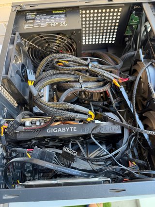 PC Gaming+monitor I9 9900KF, RTX 2060, 16GBram
