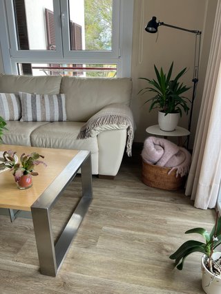 Sofá de piel beige 2 plazas