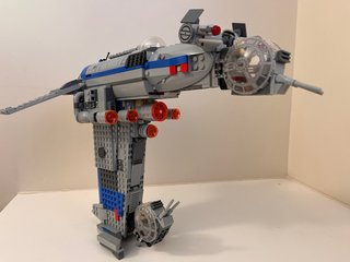 Lego Star Wars 75188 Resistance Bomber.