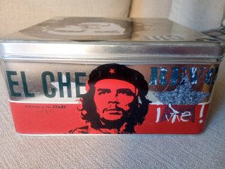 Caja metálica Che Guevara