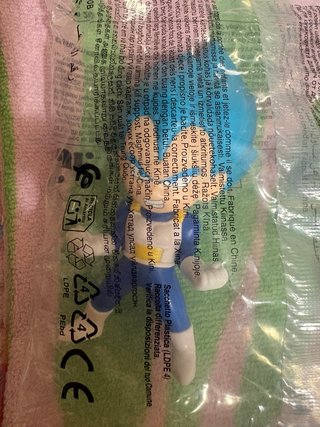 Figura Dragon Ball Burger King en su plástico
