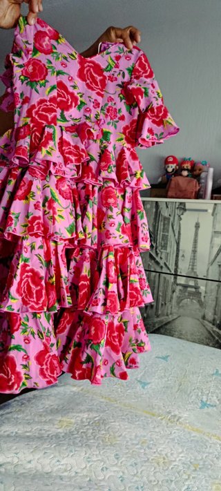 Traje de gitana rosa y rojo