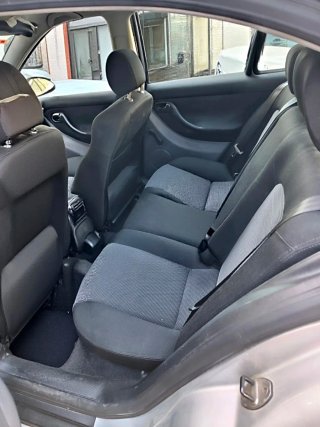 SEAT LEÓN 1.6 16V GASOLINA-2003-UNA PROPIETARIA