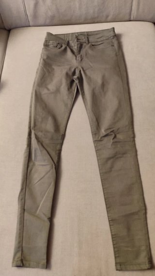 Pantalones pitillo en muy buen estado