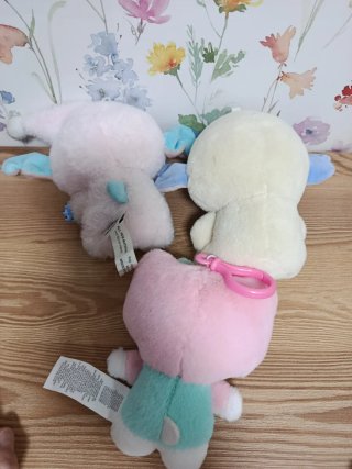 Lote peluches Stitch y Hello Kitty