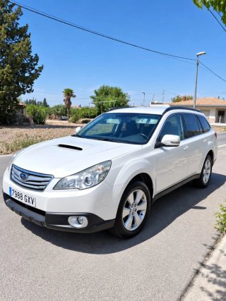 Subaru Outback 2010