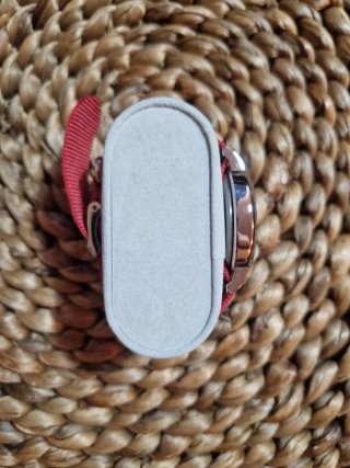 Reloj Timex Snoopy con correa roja