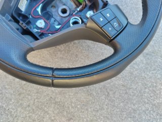 Volante de cuero volvo s40 año 2007