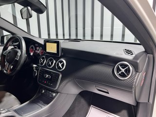 Mercedes-Benz Clase A AMG