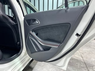 Mercedes-Benz Clase A AMG