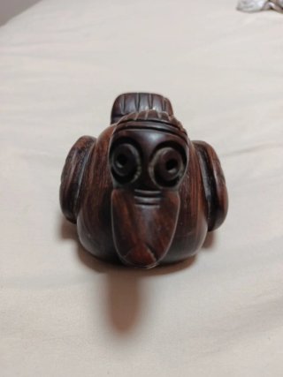 Figura de Pato de Madera Marrón