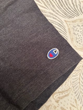 Camiseta gris champion
