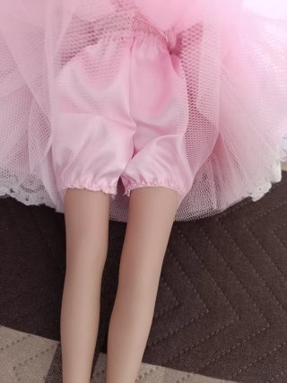 Muñeca de Porcelana Vestido Rosa