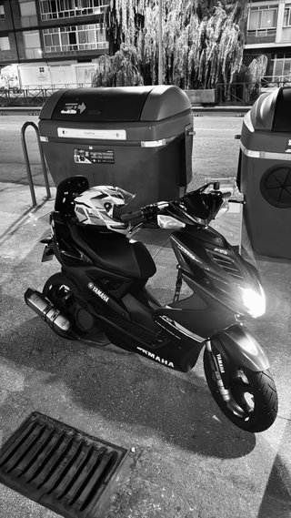 Yamaha Aerox 4 Tiempos