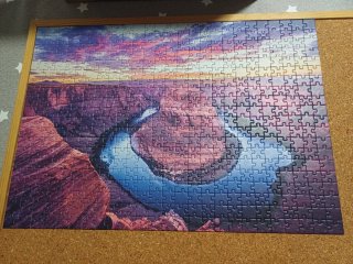Pack de dos puzzles con imágenes de paisajes.
